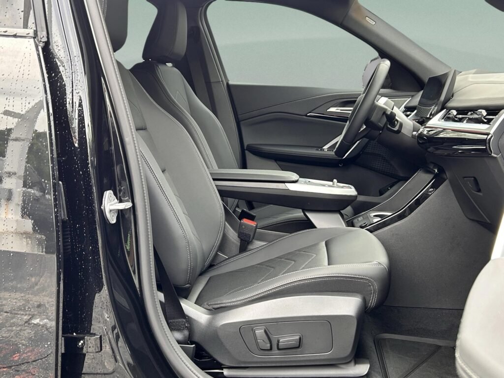 صورة السيارة