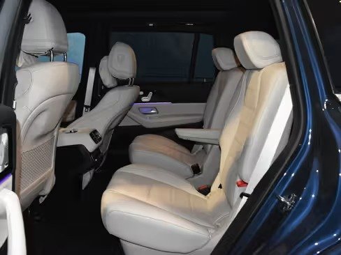 صورة السيارة