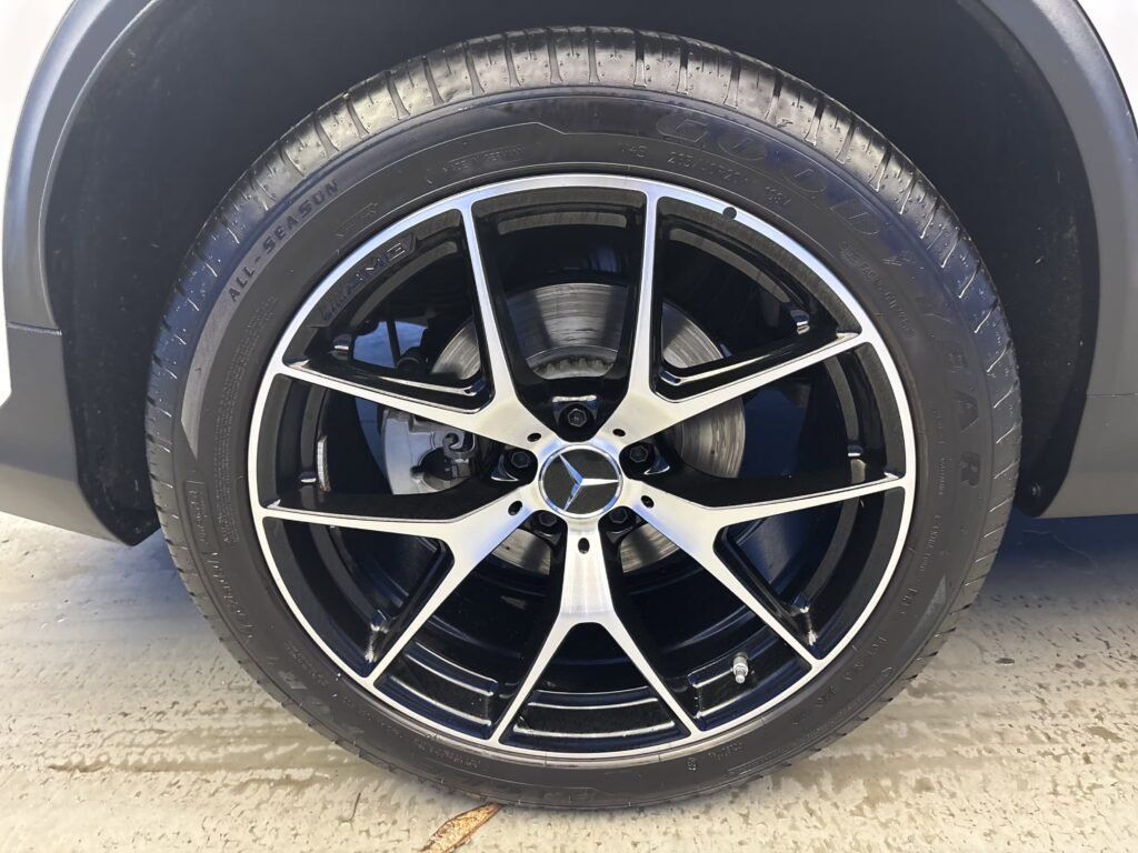 صورة السيارة