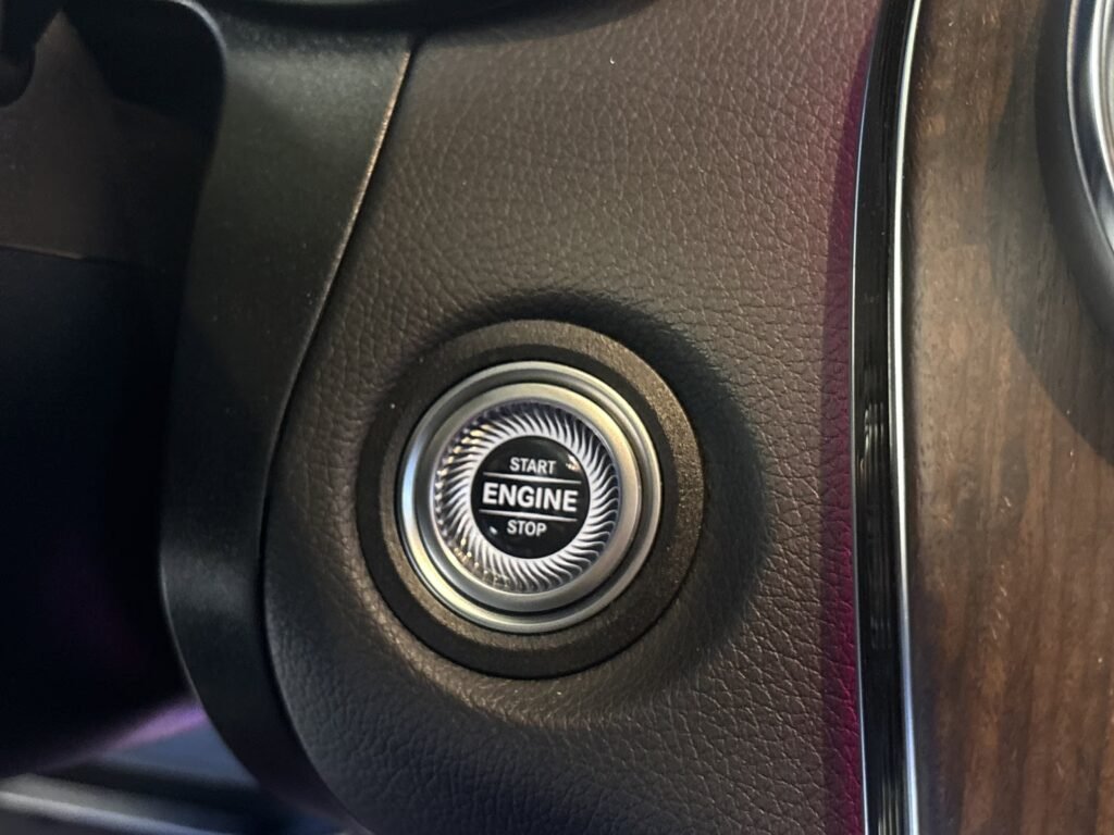 صورة السيارة