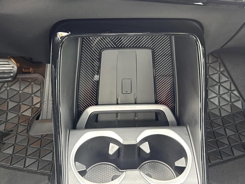 صورة السيارة