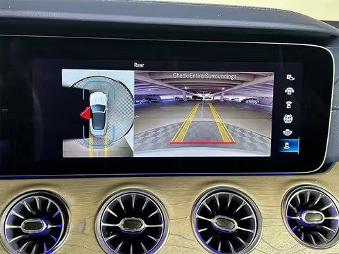 صورة السيارة