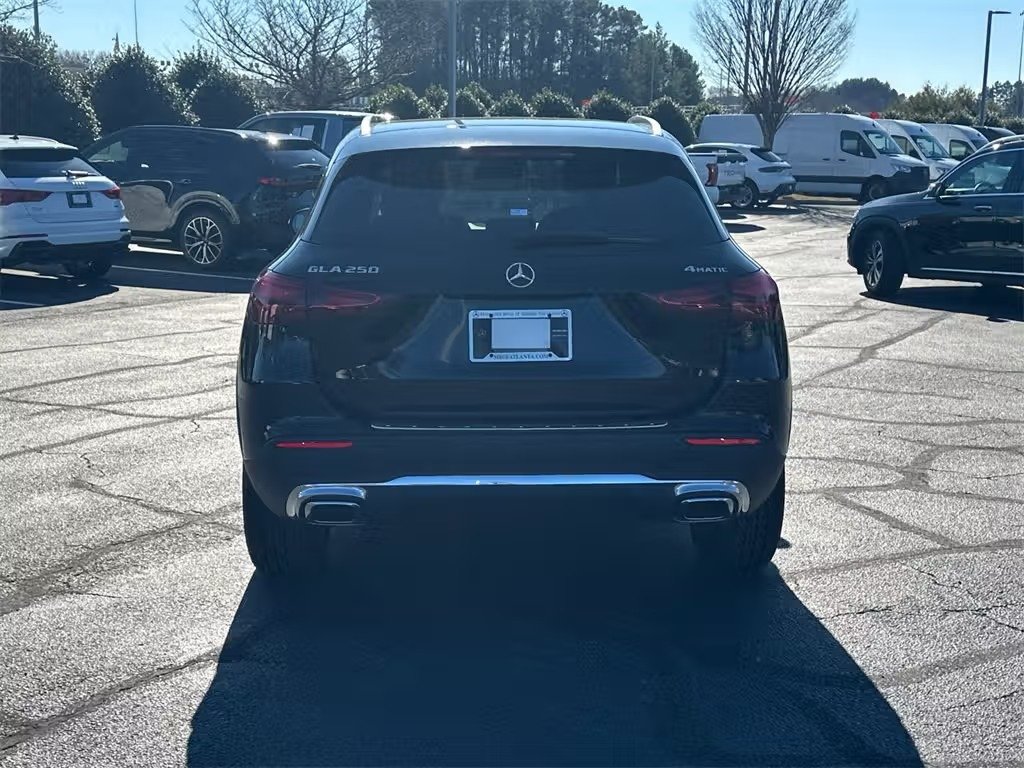 صورة السيارة