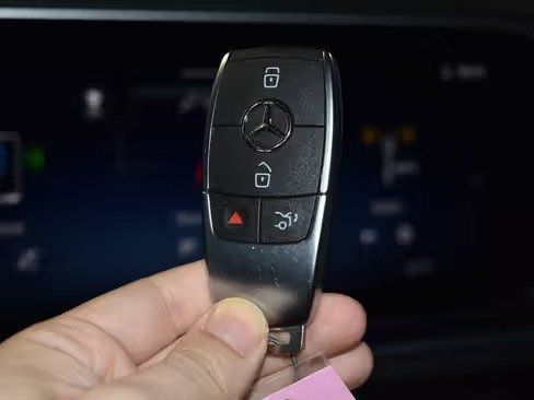 صورة السيارة