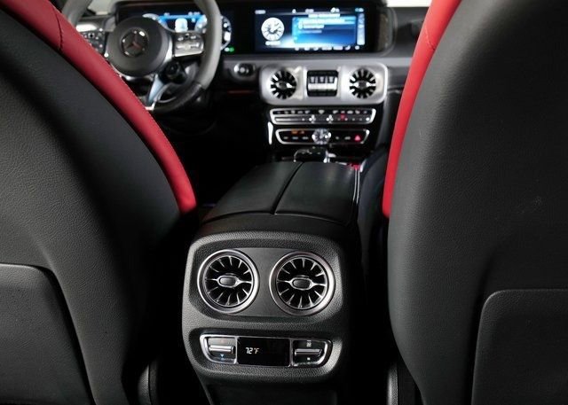 صورة السيارة