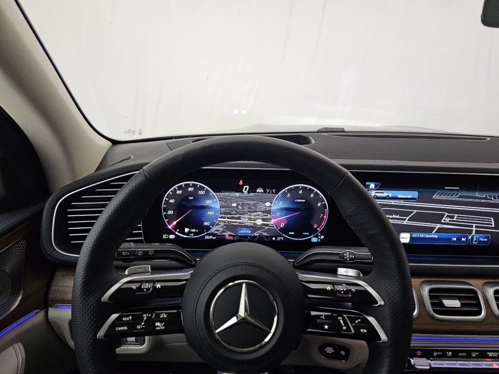 صورة السيارة