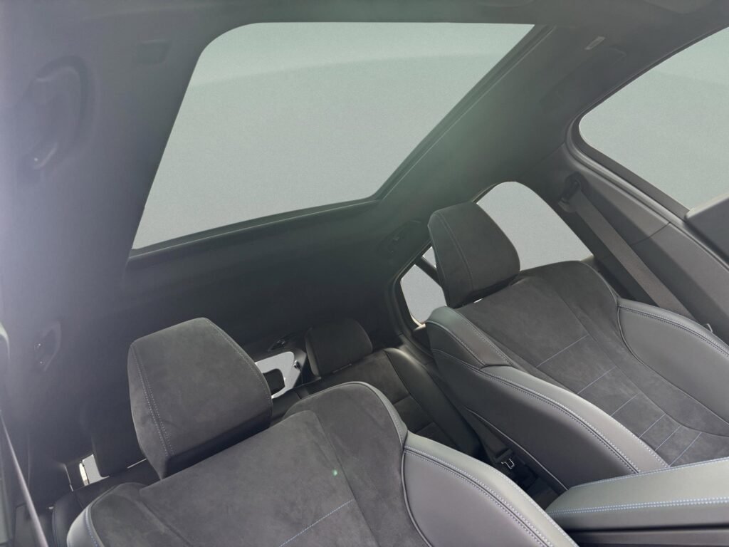 صورة السيارة