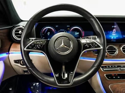 صورة السيارة