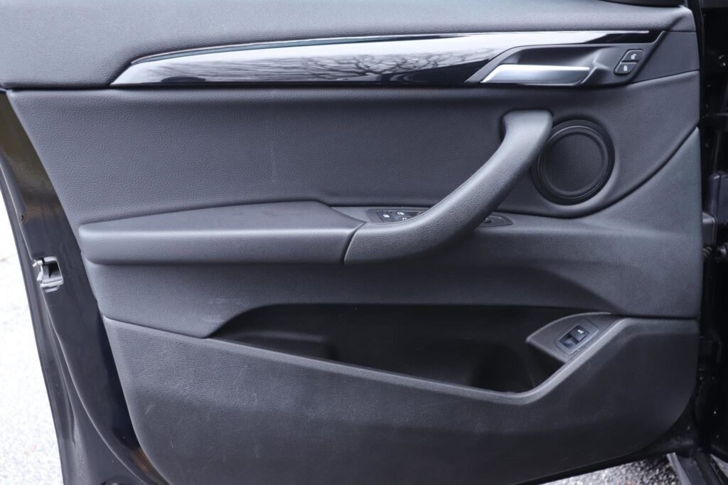 صورة السيارة