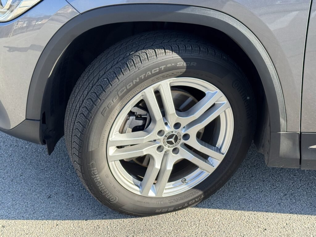 صورة السيارة