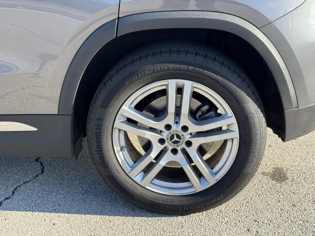 صورة السيارة