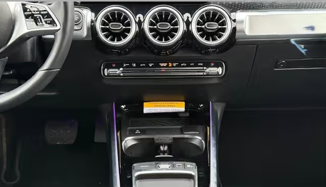 صورة السيارة