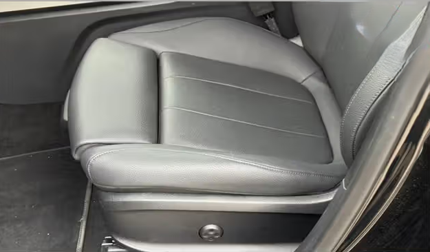 صورة السيارة