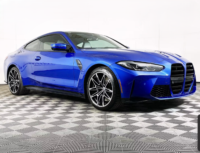 صورة السيارة