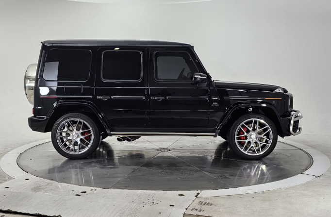 صورة السيارة