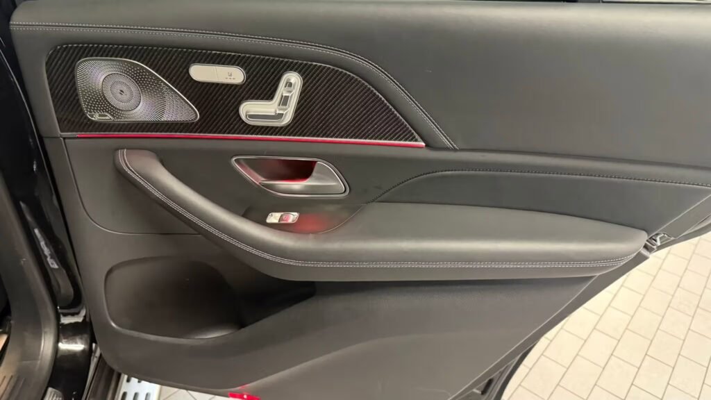 صورة السيارة