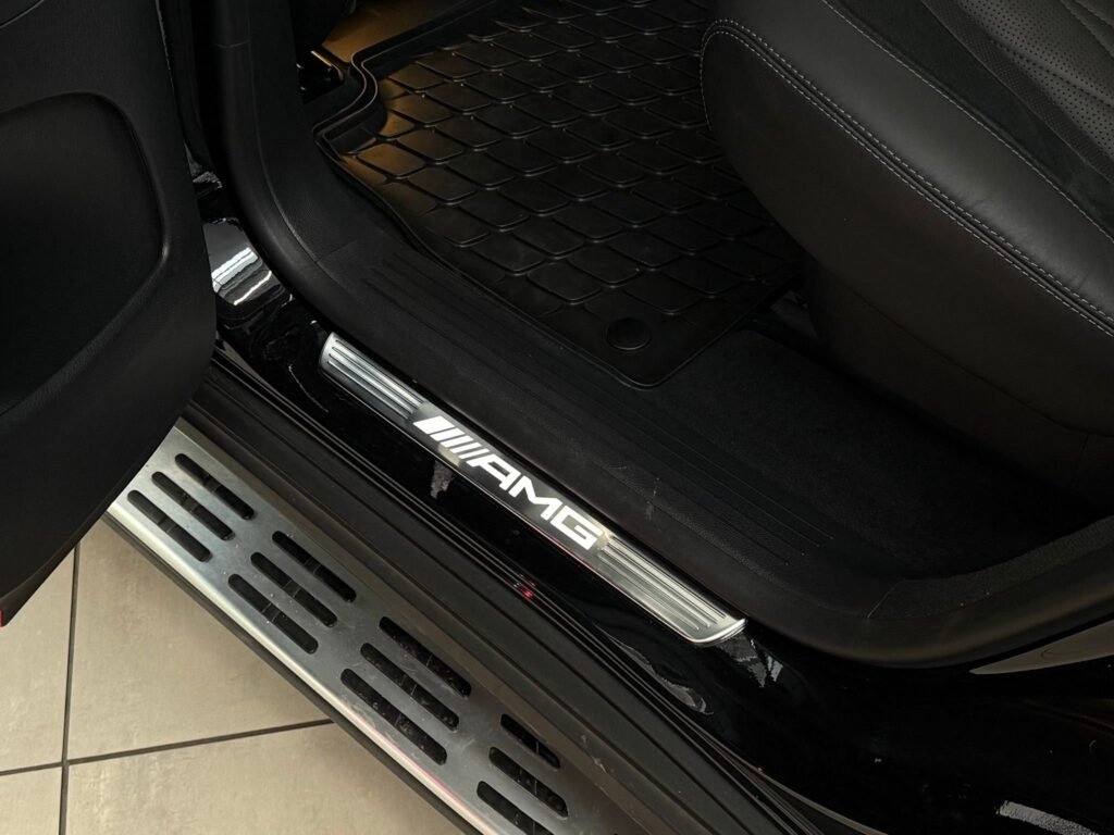 صورة السيارة