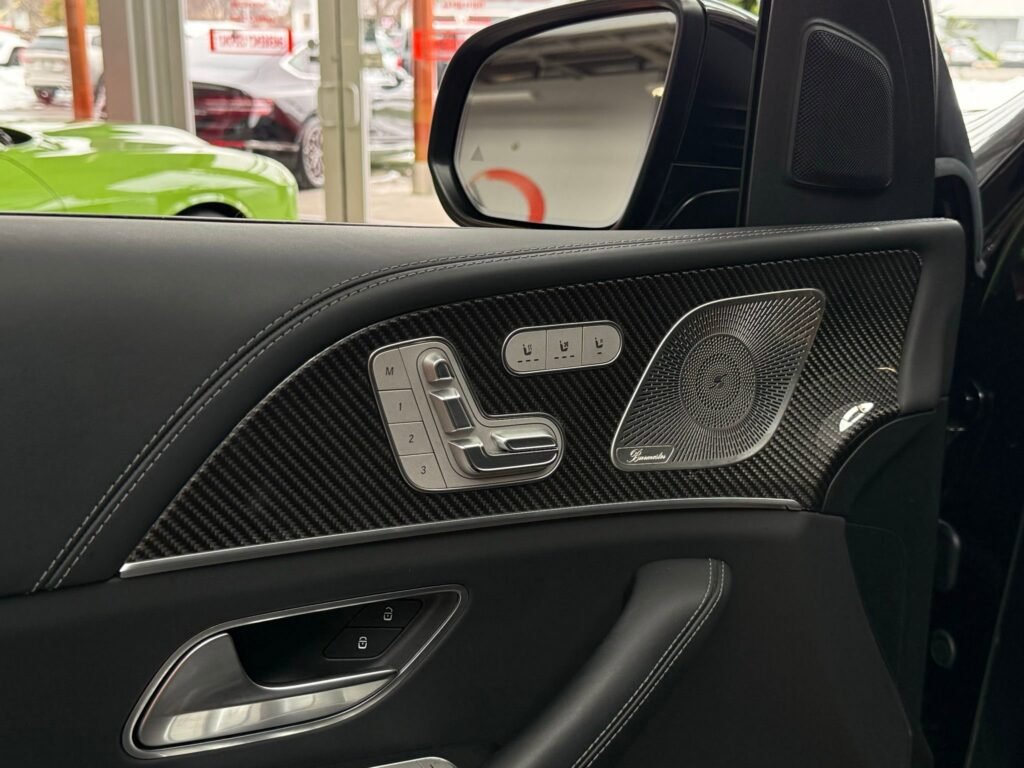 صورة السيارة