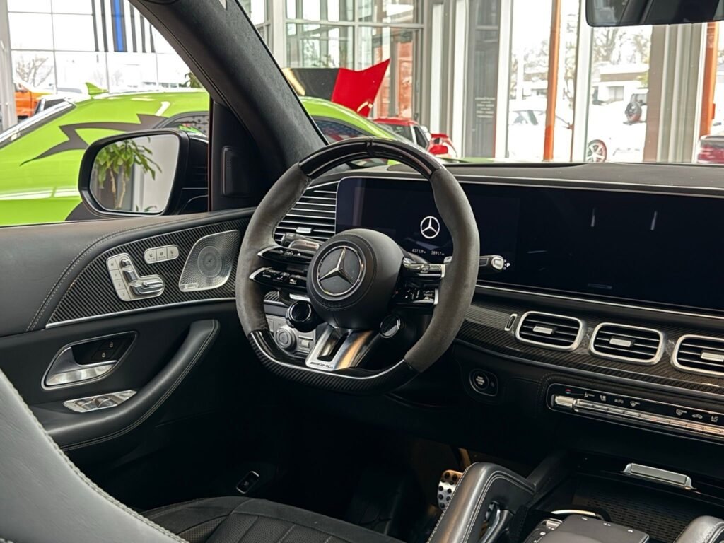 صورة السيارة