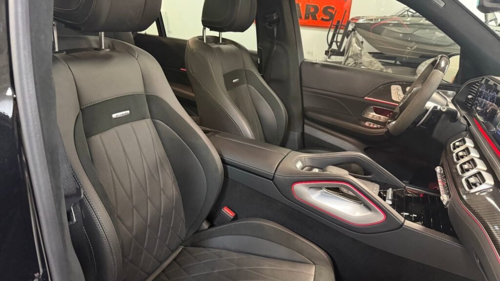 صورة السيارة