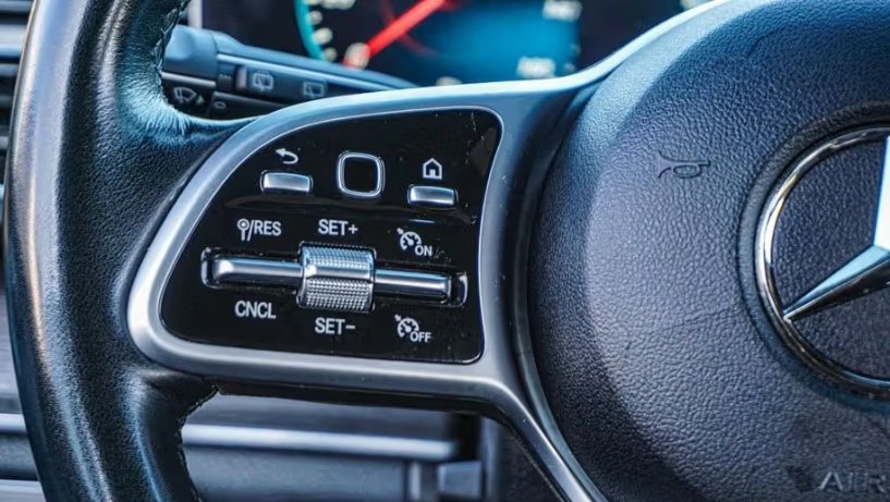 صورة السيارة