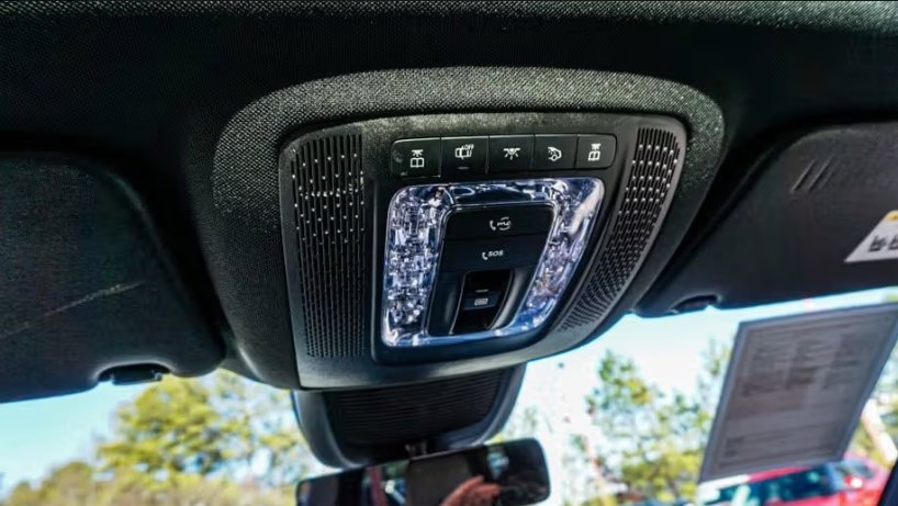 صورة السيارة