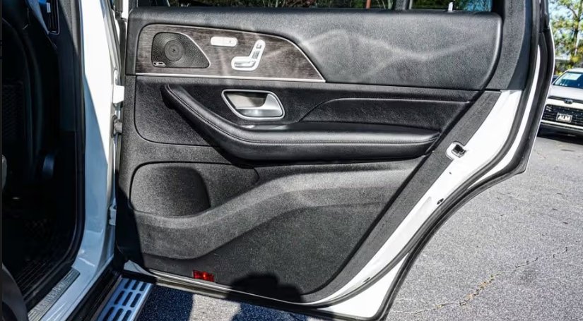 صورة السيارة