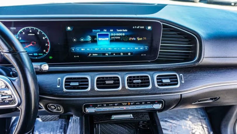 صورة السيارة