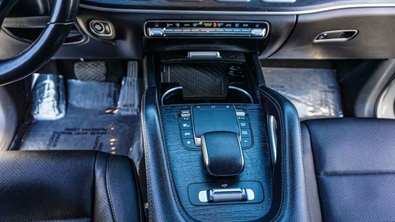 صورة السيارة