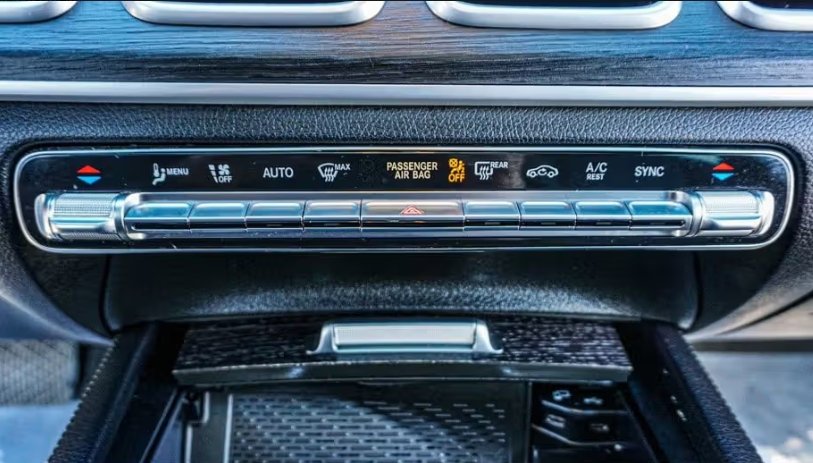 صورة السيارة