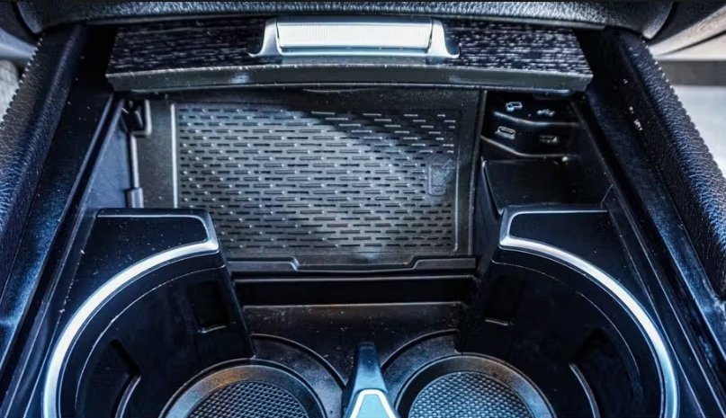 صورة السيارة