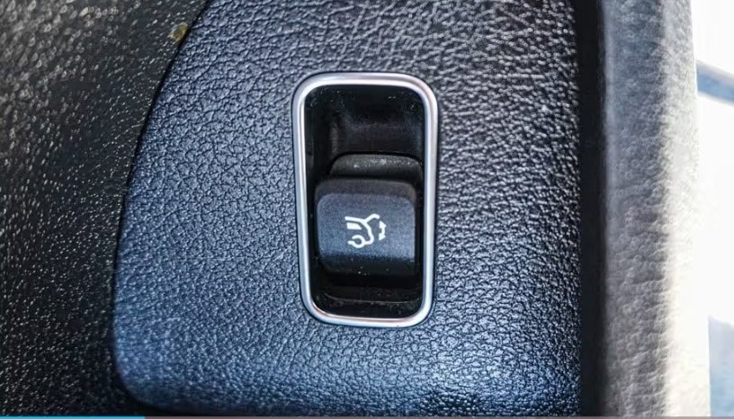 صورة السيارة