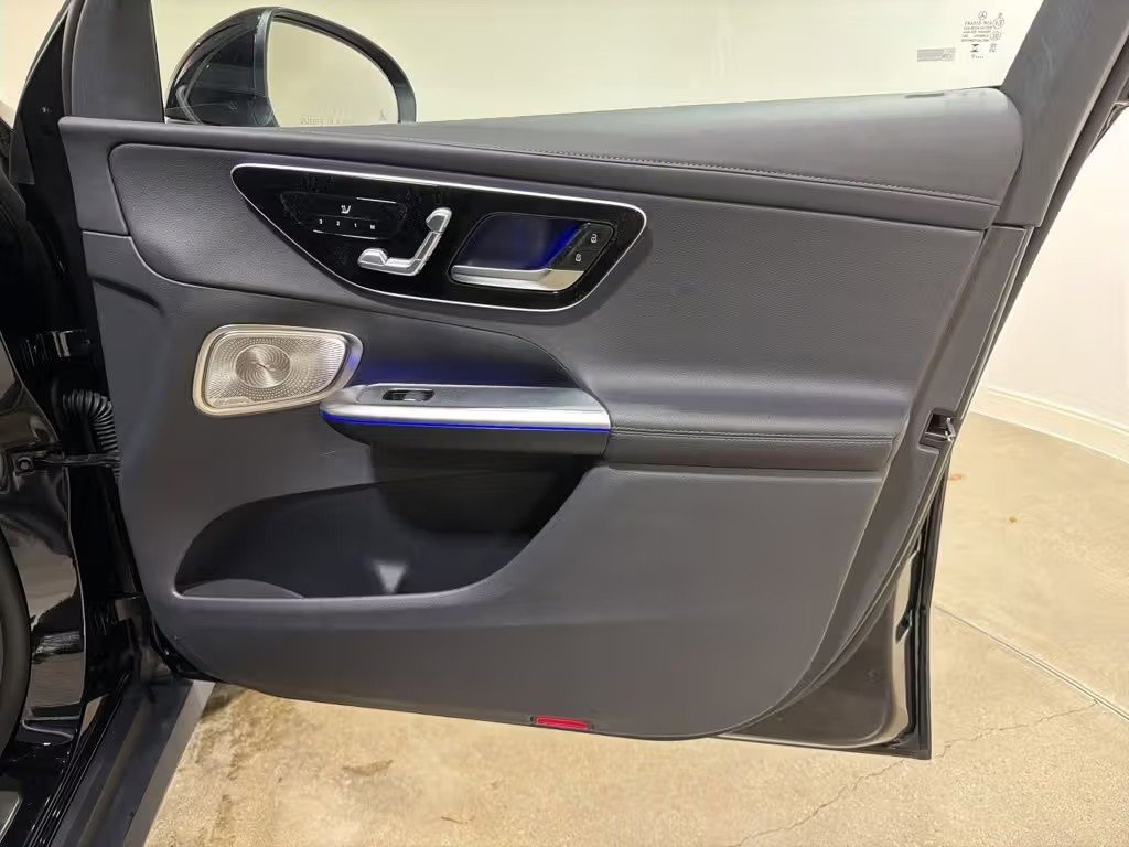 صورة السيارة