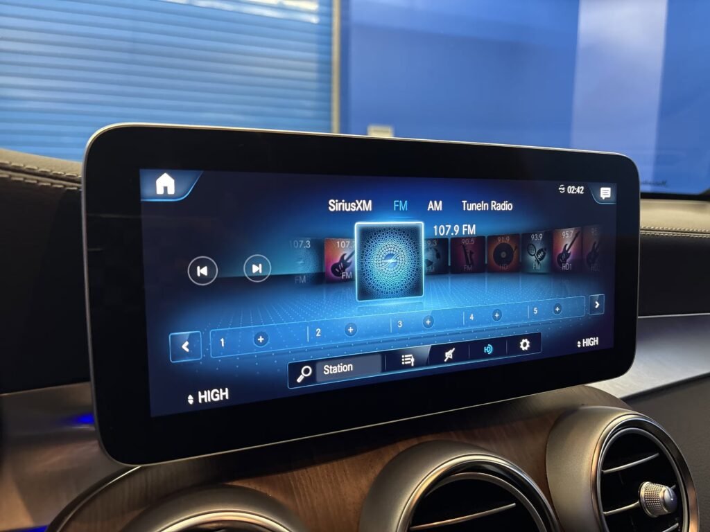 صورة السيارة