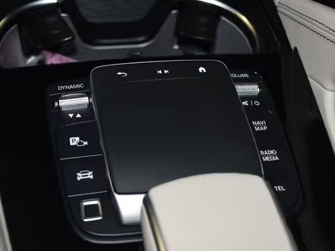 صورة السيارة