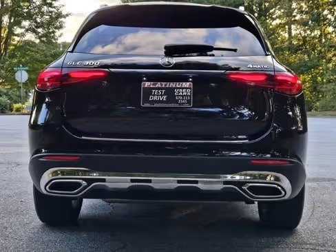 صورة السيارة