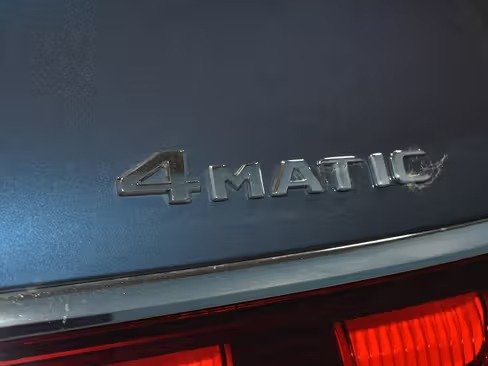 صورة السيارة