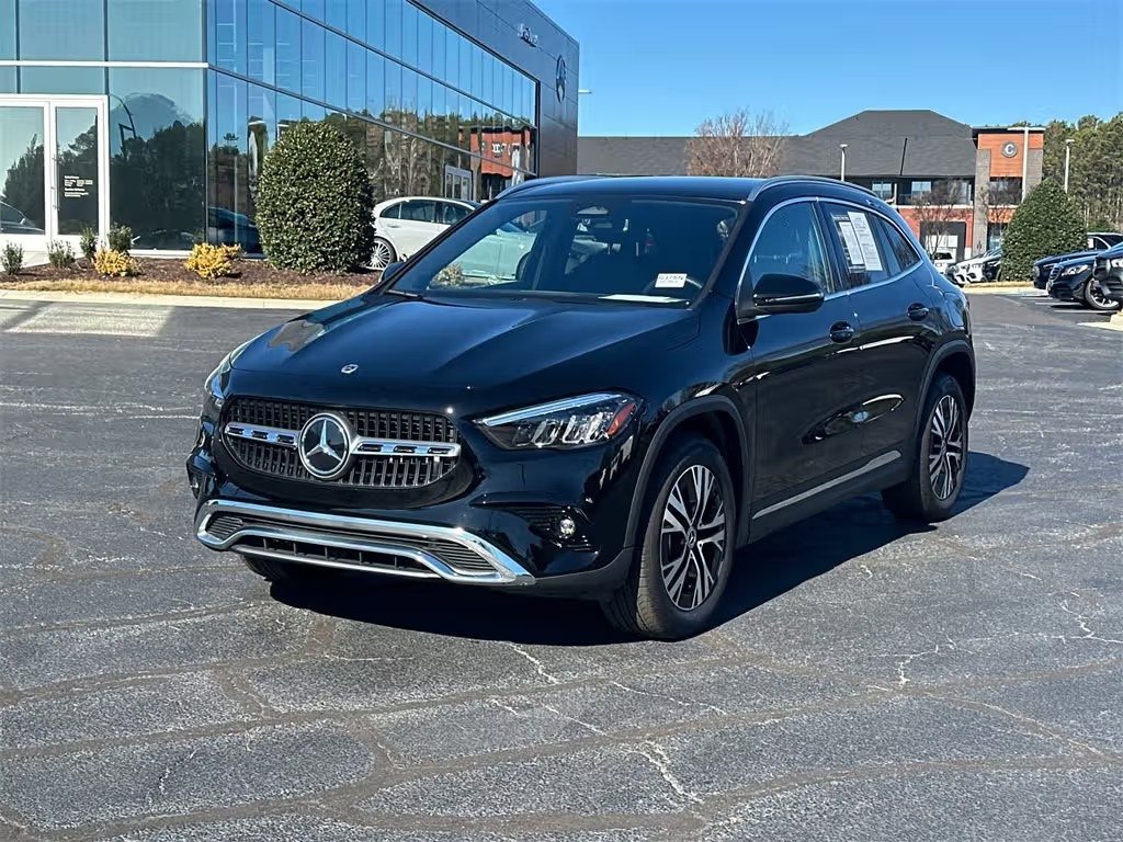 صورة السيارة