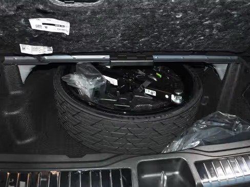 صورة السيارة