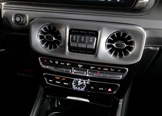 صورة السيارة