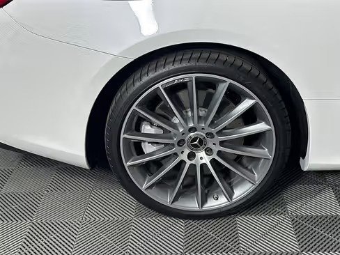 صورة السيارة