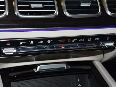 صورة السيارة