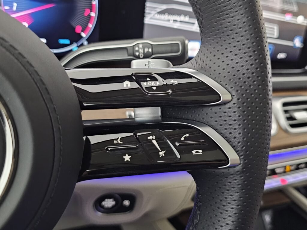 صورة السيارة