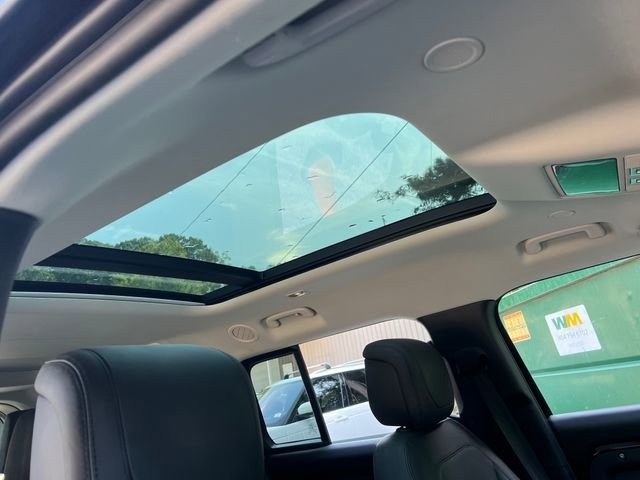 صورة السيارة