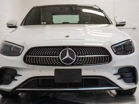 صورة السيارة