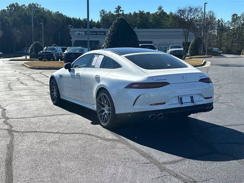 صورة السيارة