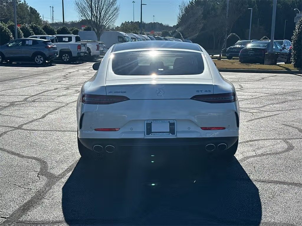 صورة السيارة