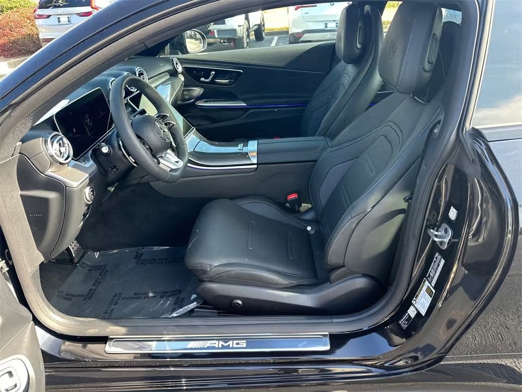 صورة السيارة