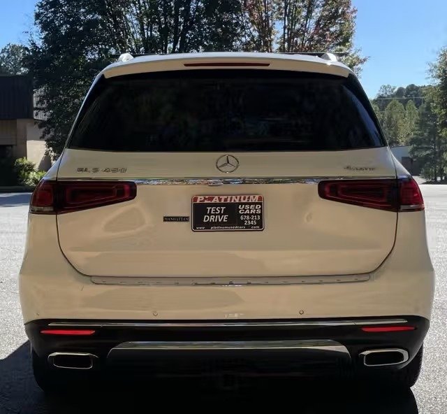 صورة السيارة