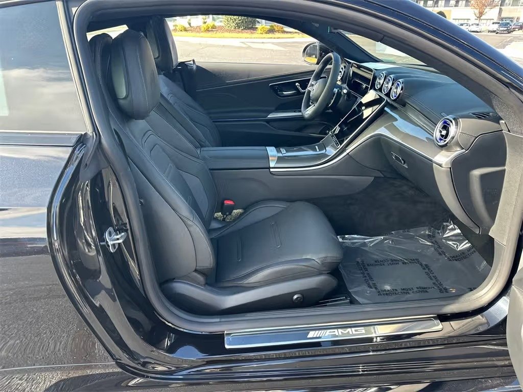 صورة السيارة